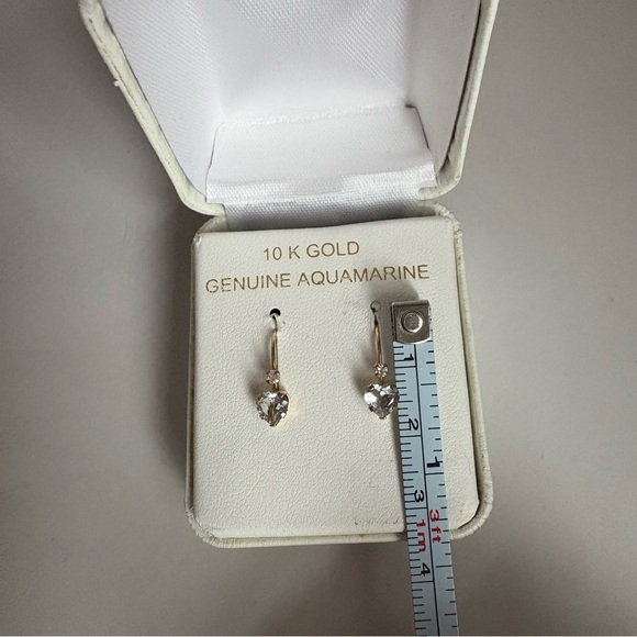 Gold Earrings with Aquamarine Heart - Picture 4 of 5